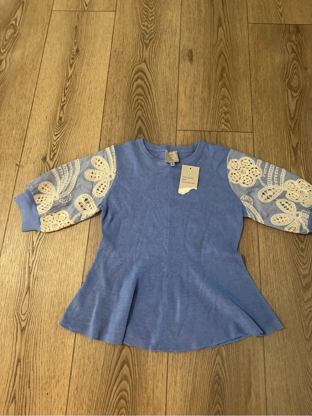 Sioni Light Blue Knit Top with Cream Lace Sleeves